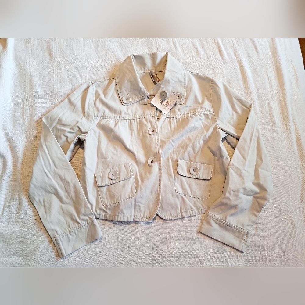 Hanna Andersson women's XS grey button up light weight cropped jacket NWT